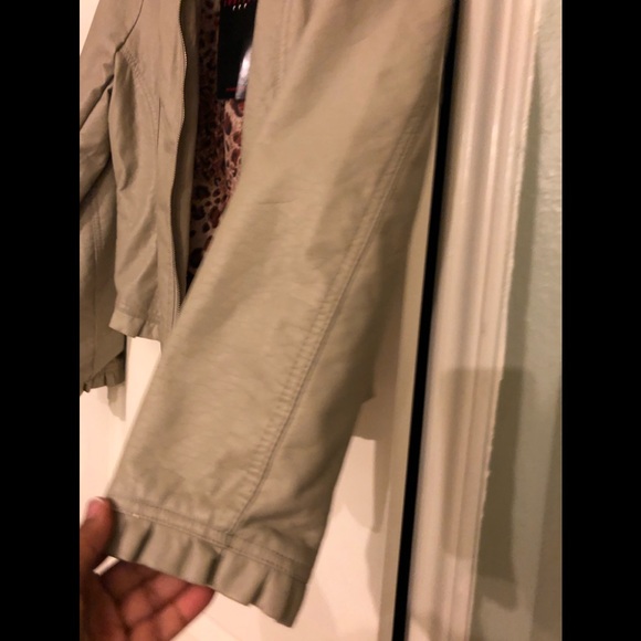 Faux leather jacket - Picture 2 of 5